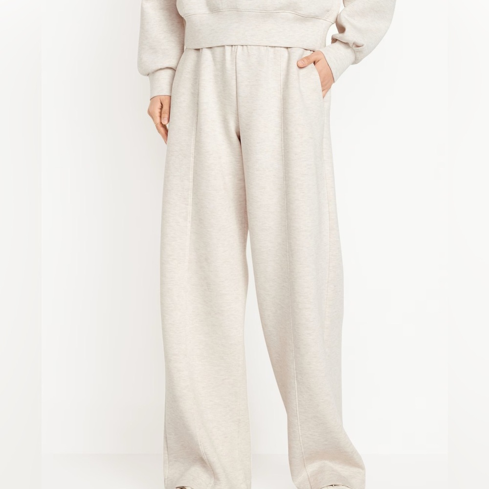 Old Navy Women's Cream Wide Leg Pants